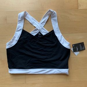 GapFit crop tank
